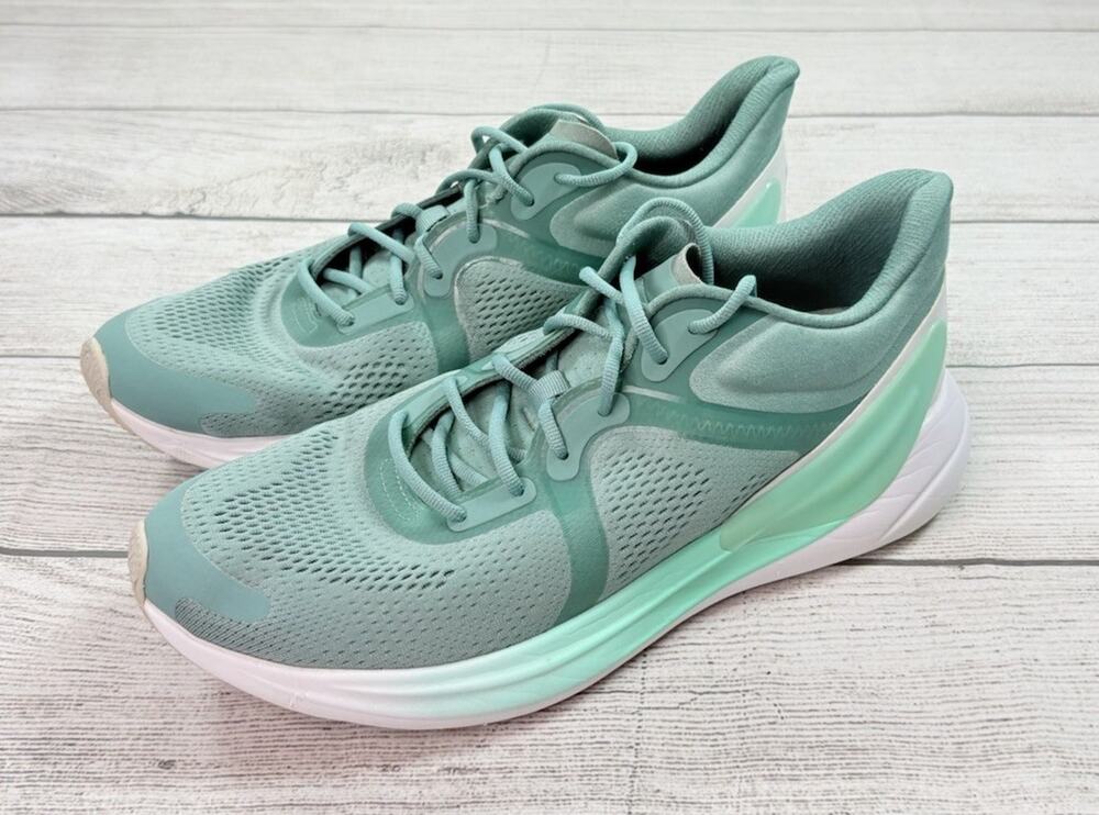 Lululemon Womens BlissFeel Running Shoes Sneakers Athleisure Blue Mint Size 11